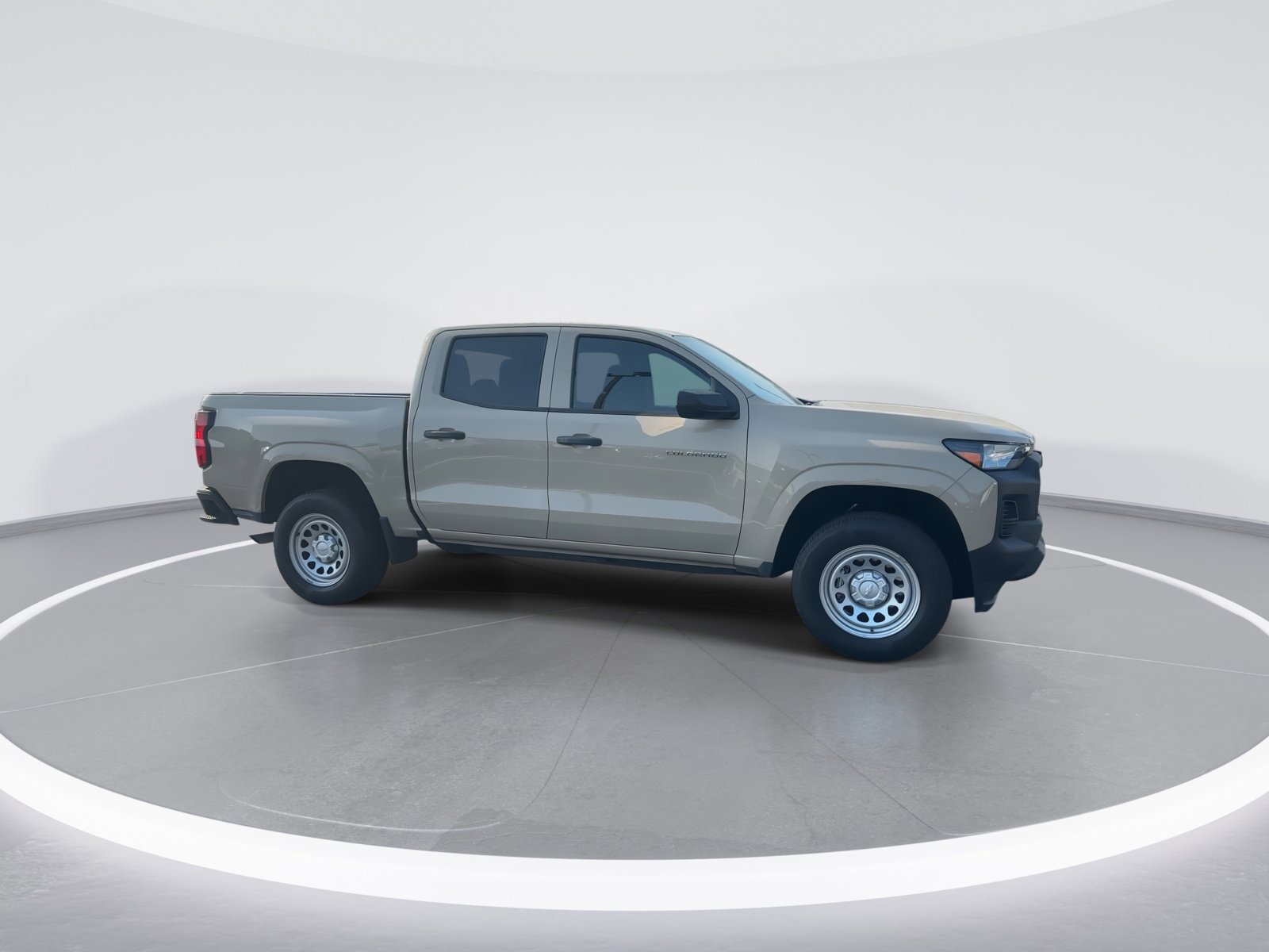 Used 2024 Chevrolet Colorado W/T image 10
