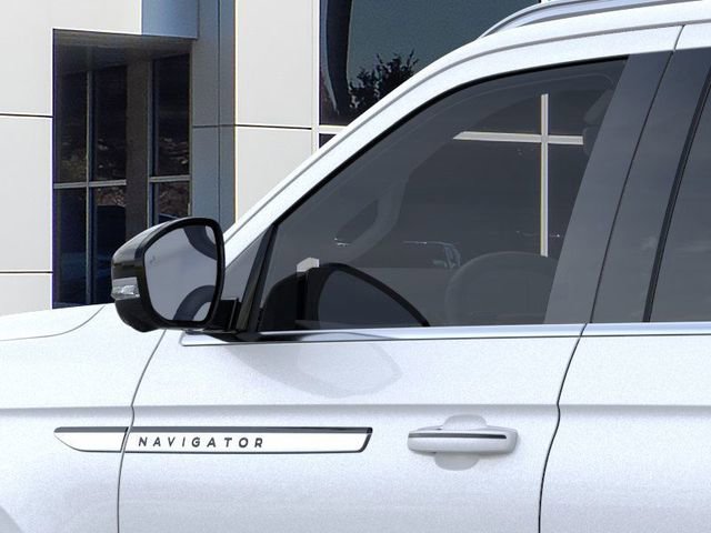 New 2026 Lincoln Navigator L Reserve AWD/4WD image 40