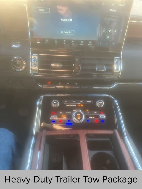 Certified 2023 Lincoln Navigator Reserve image 8