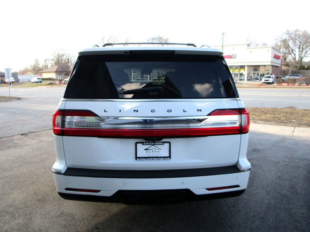 Used 2021 Lincoln Navigator L Black Label w/ Cargo Convenience Package image 9