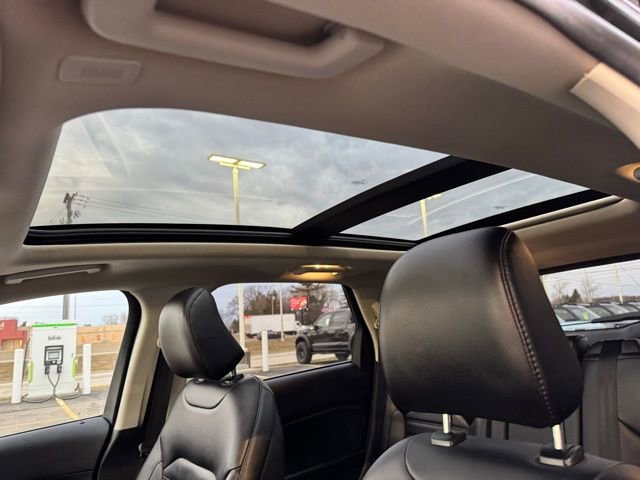 Certified 2023 Ford Edge SEL w/ Convenience Package image 10