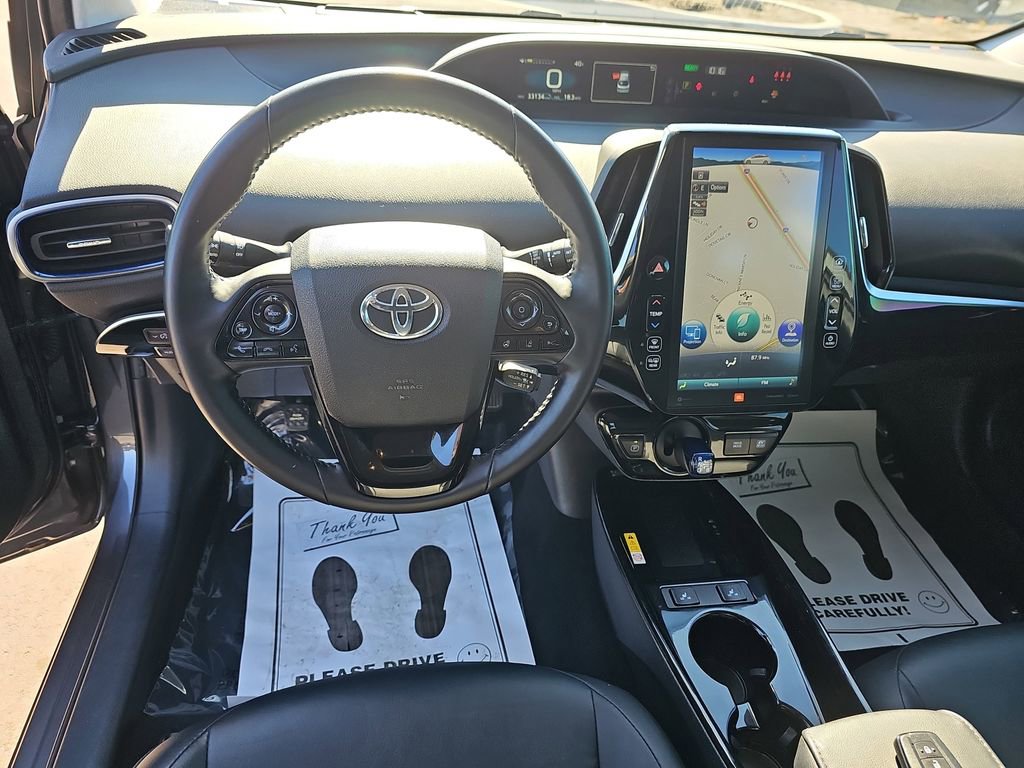 Used 2022 Toyota Prius Limited FWD image 17