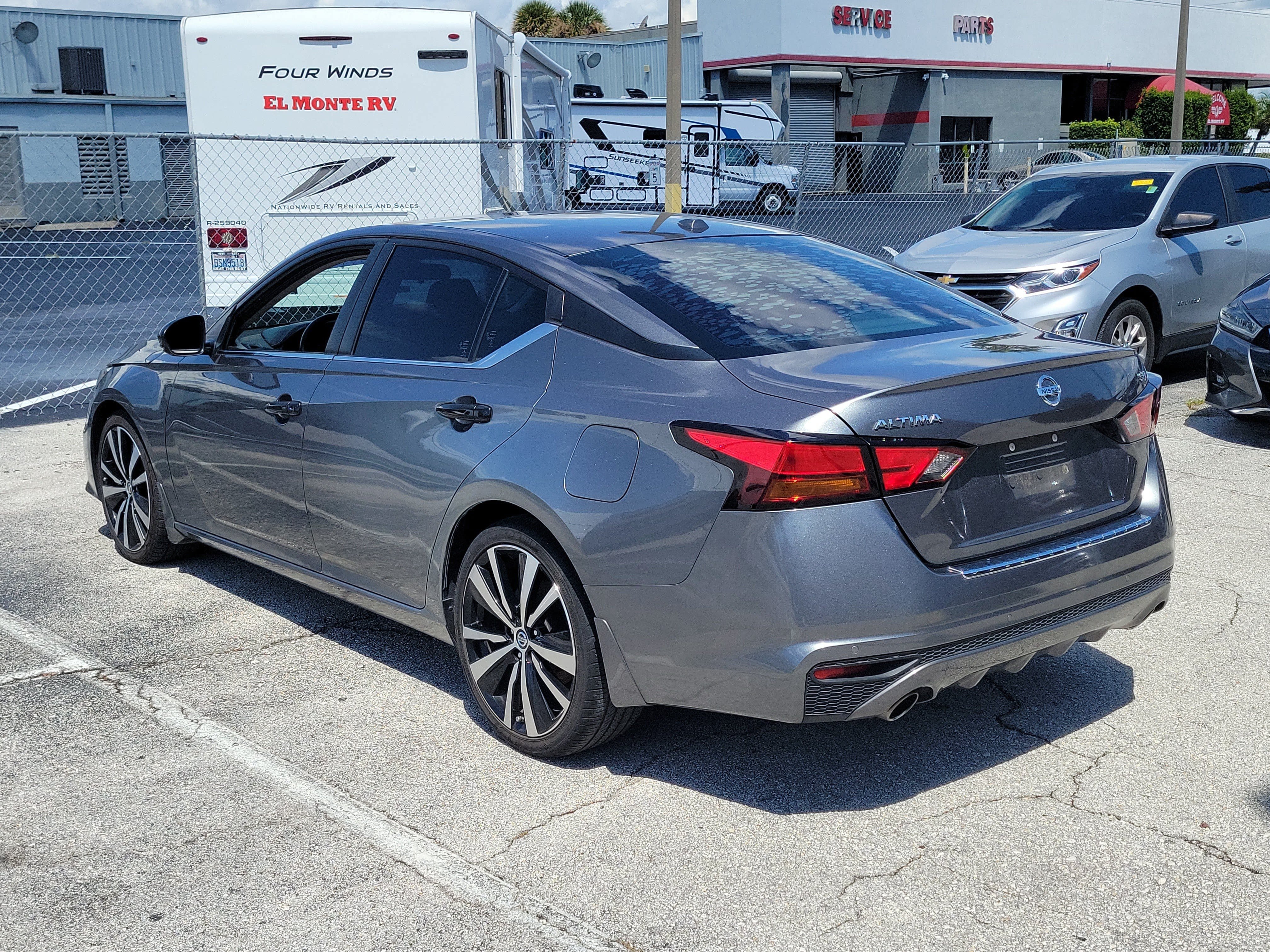 Certified 2021 Nissan Altima 2.5 SR w/ SR Premium Package FWD image 7
