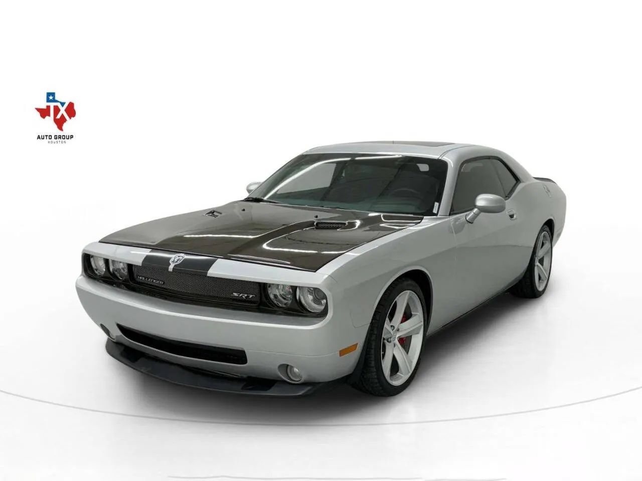 Used 2008 Dodge Challenger SRT8 RWD image 4
