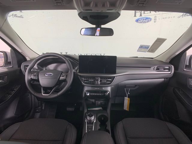 Used 2025 Ford Escape SE image 30