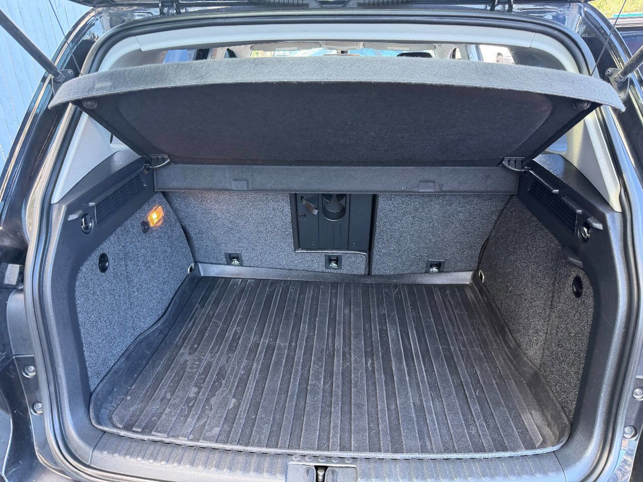 Used 2016 Volkswagen Tiguan S image 20