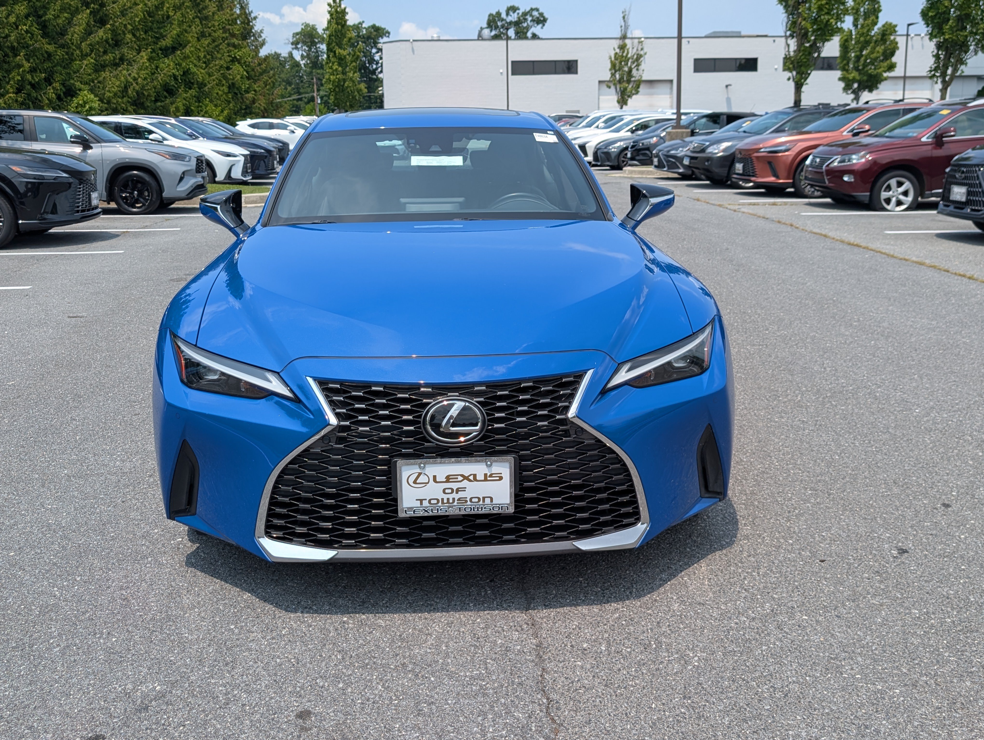 Used 2022 Lexus IS 300 AWD w/ Premium Package image 8