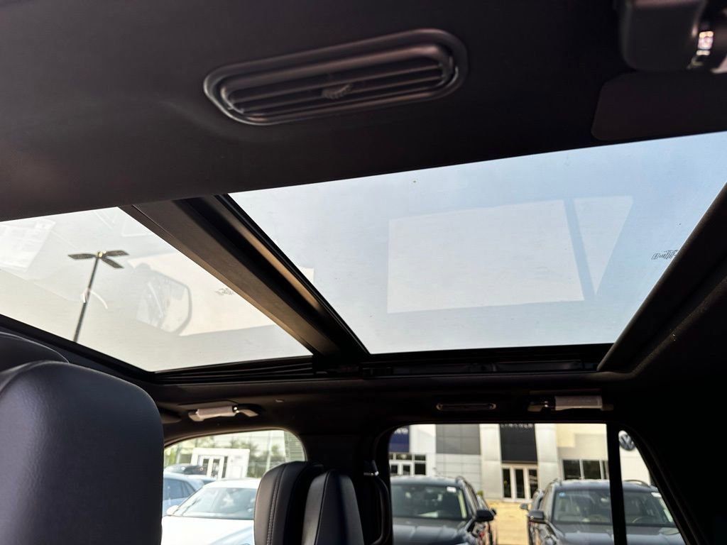 Used 2024 Lincoln Navigator Reserve image 22