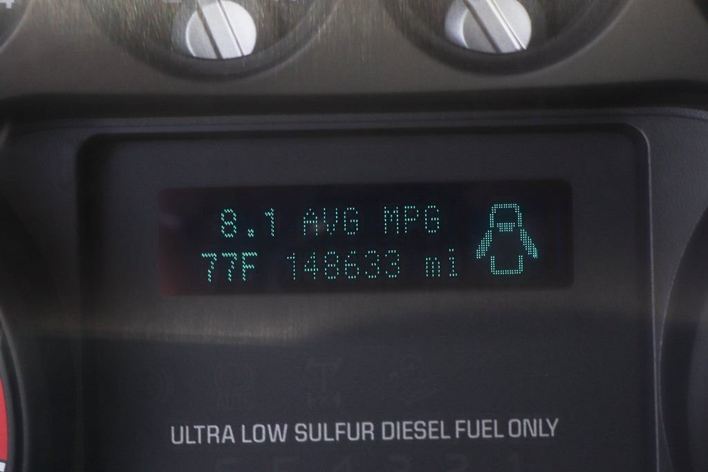 Used 2013 Ford F550 2WD Crew Cab Super Duty w/ Payload Upgrade Pkg image 19
