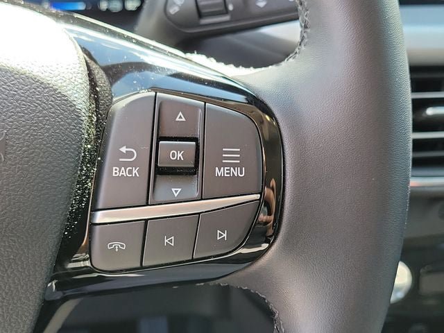 Used 2025 Ford Escape Platinum AWD/4WD image 12