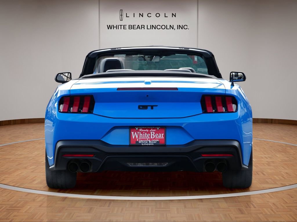 Used 2025 Ford Mustang GT Premium RWD image 6
