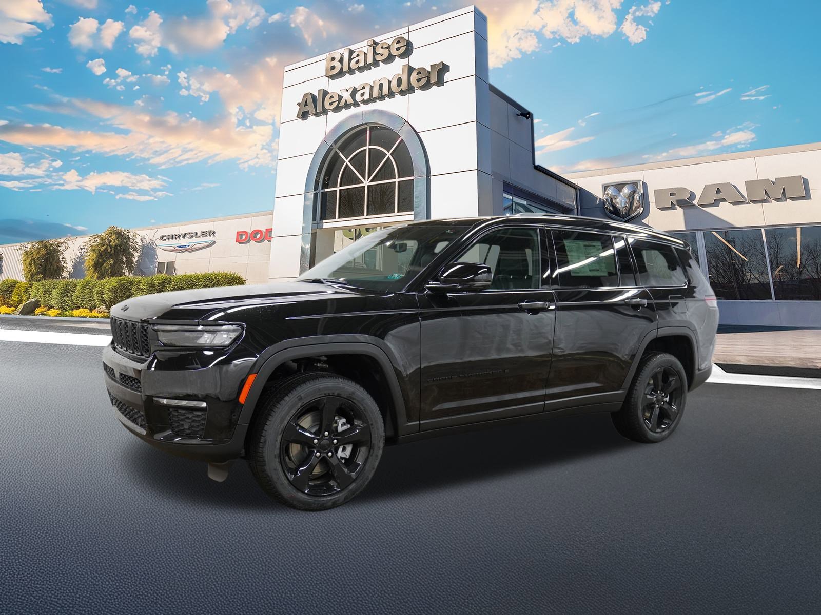 New 2025 Jeep Grand Cherokee L Limited image 12