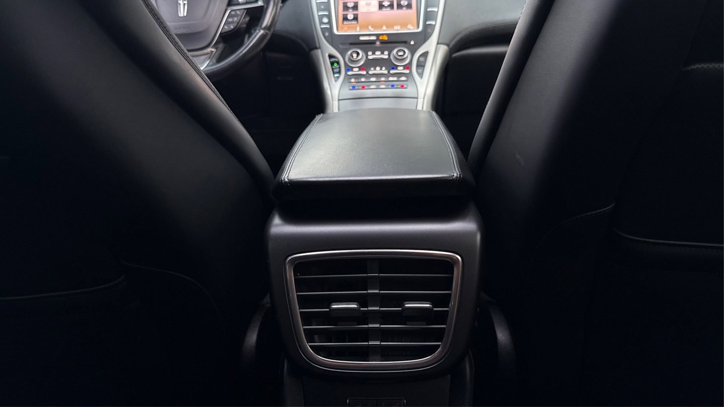 Used 2019 Lincoln Nautilus Reserve FWD image 41