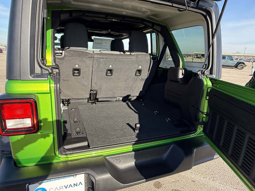 New 2026 Jeep Wrangler Sport S image 19