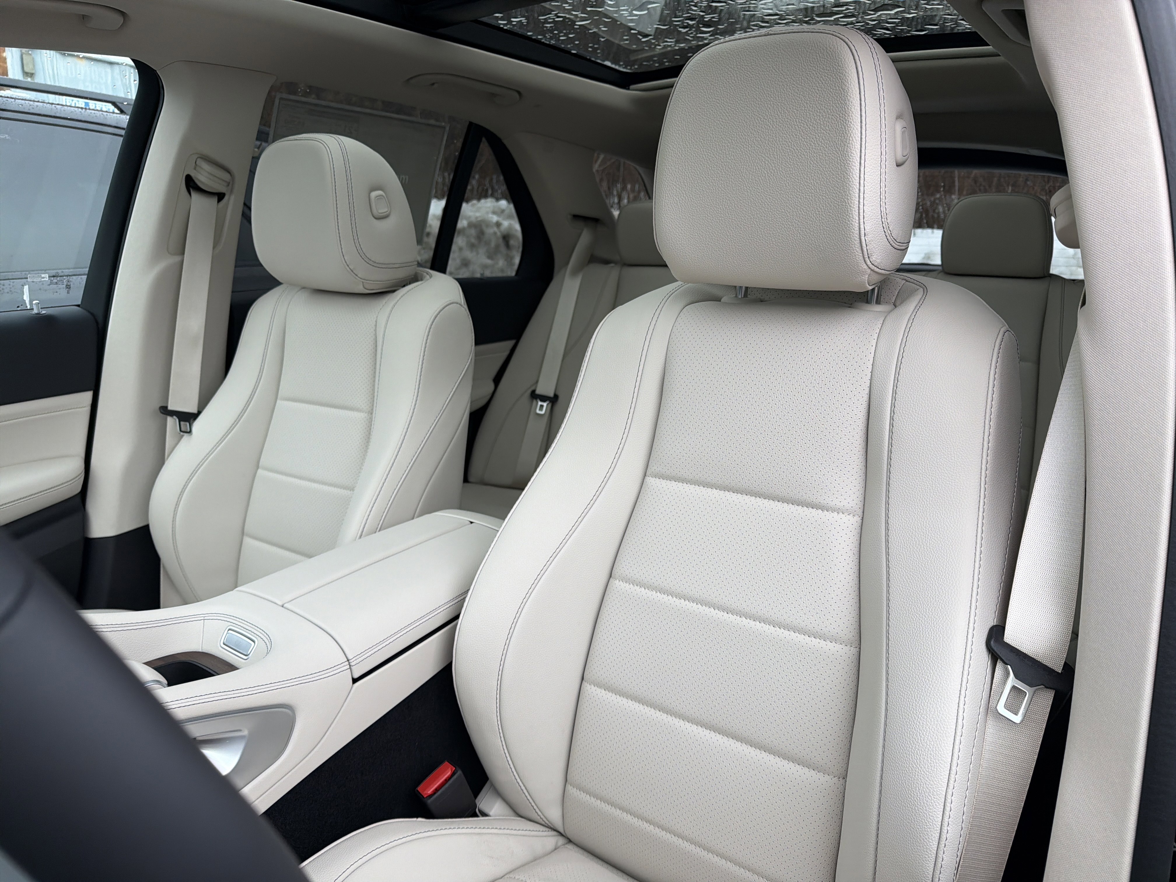 New 2026 Mercedes-Benz GLE 450 GLE 450 4MATIC SUV image 9