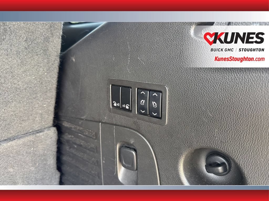 Used 2015 Chevrolet Tahoe LTZ AWD/4WD image 19