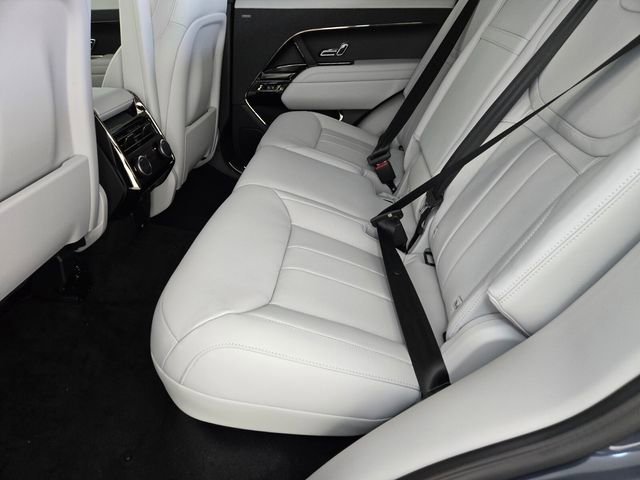 New 2026 Land Rover Range Rover Sport SE AWD/4WD image 6