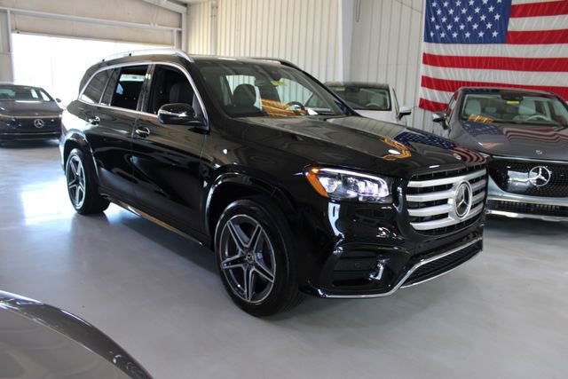 Used 2024 Mercedes-Benz GLS 450 4MATIC w/ AMG Line Exterior image 46