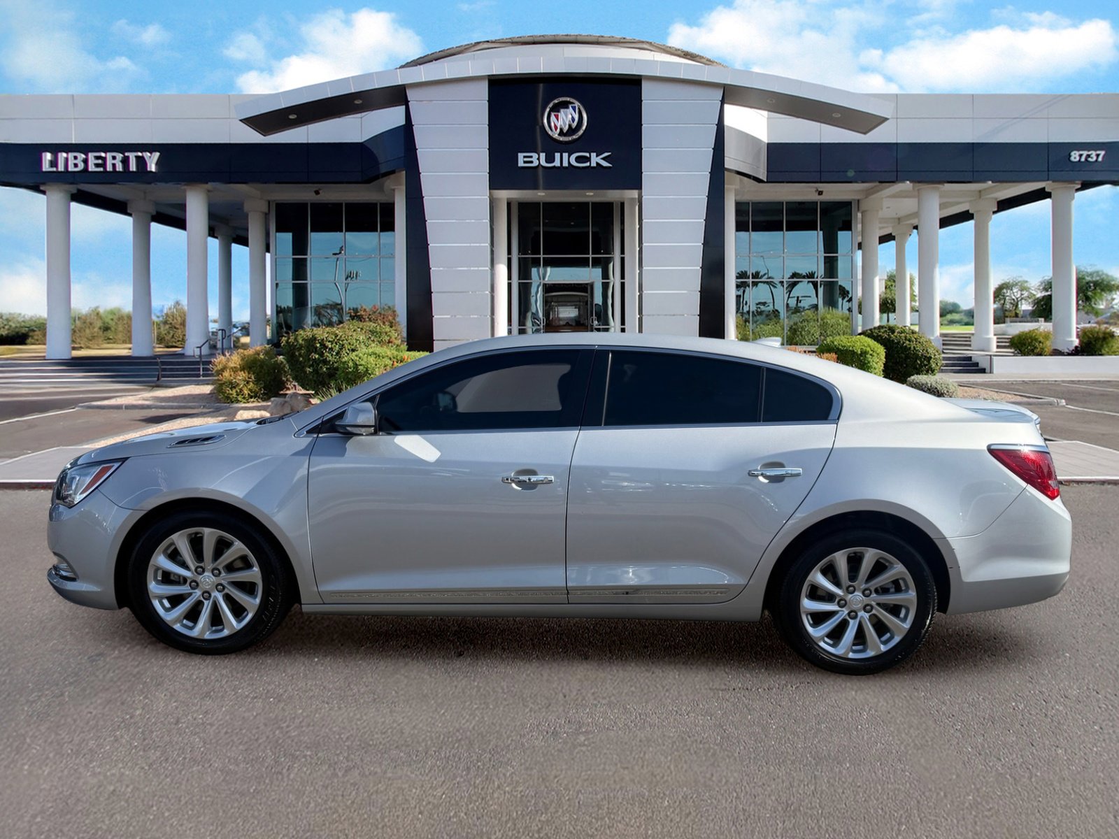 Used 2016 Buick LaCrosse Leather FWD image 7