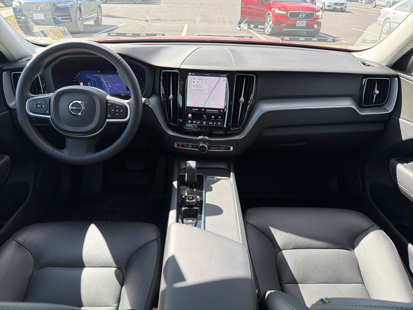 Certified 2025 Volvo XC60 B5 Core w/ Protection Package Premier image 9