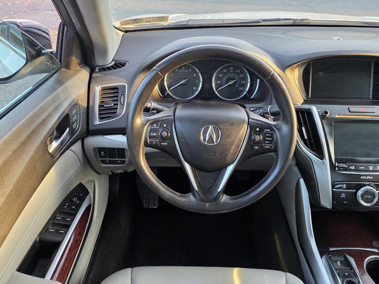 Used 2016 Acura TLX V6 image 16