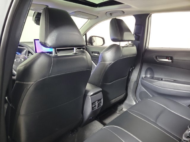 Used 2026 Toyota Corolla Cross XLE w/ Convenience Package AWD/4WD image 11