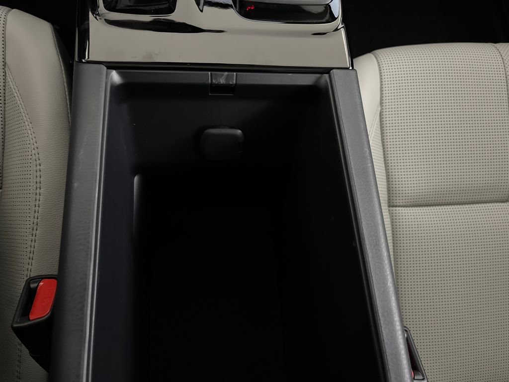 Used 2026 Toyota Camry XLE w/ Premium Plus Package image 73