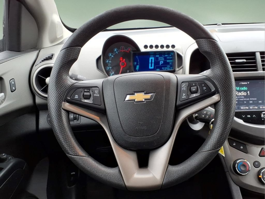 Used 2016 Chevrolet Sonic LT FWD image 18