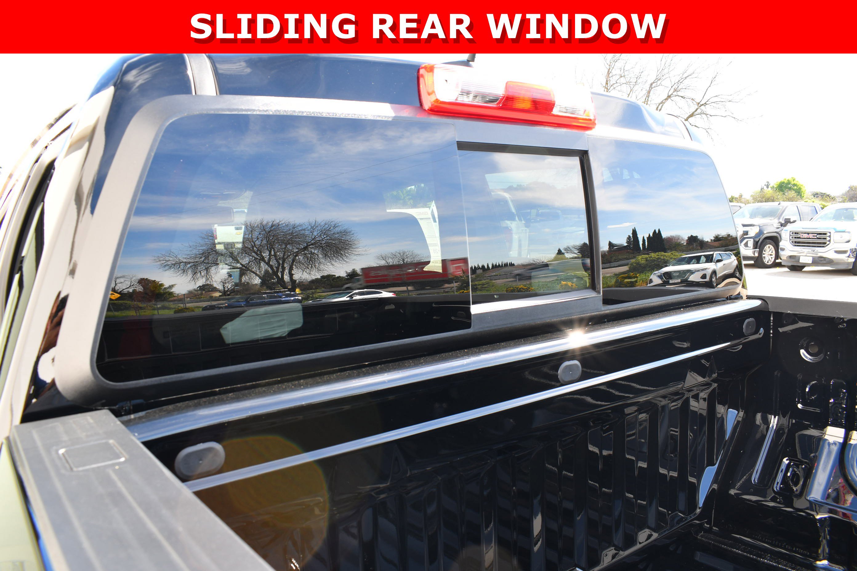 New 2026 GMC Canyon Elevation w/ Convenience Package image 9