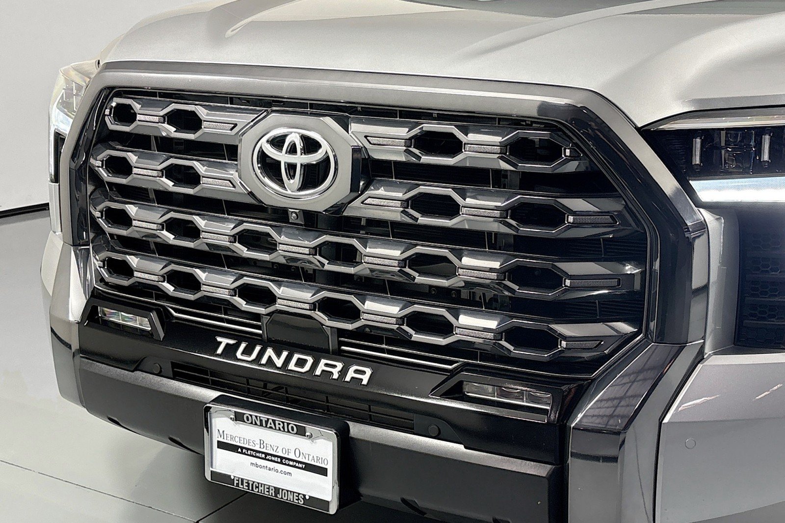 Used 2024 Toyota Tundra Platinum AWD/4WD image 14