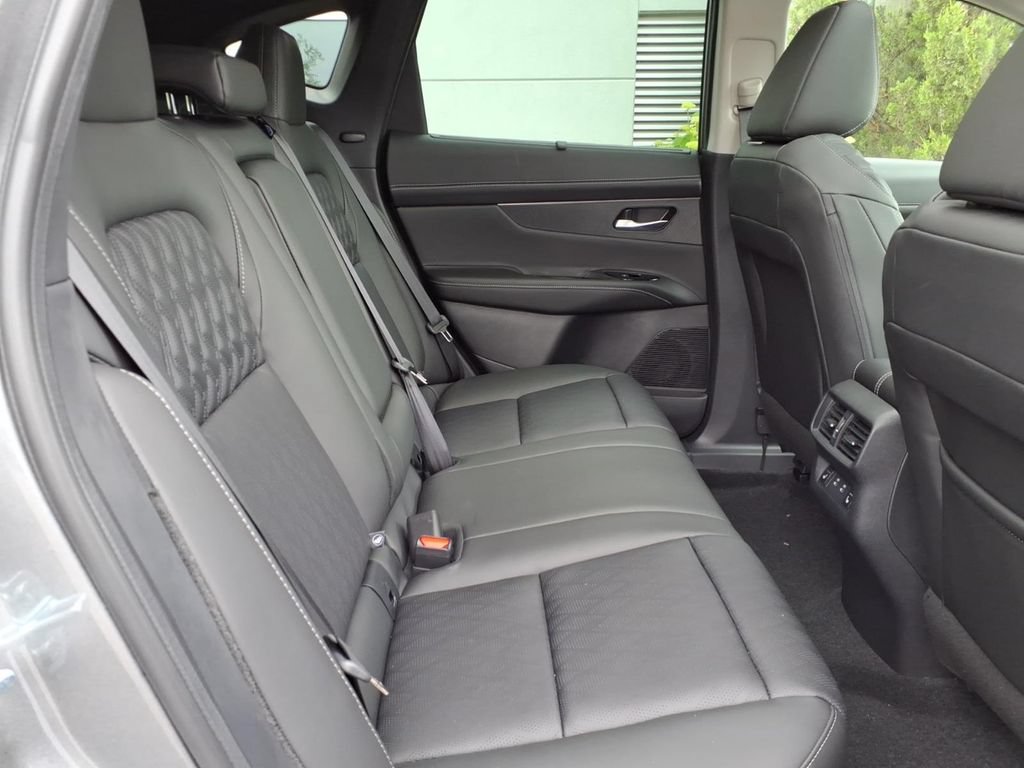New 2026 Nissan Murano Platinum w/ Cargo Package AWD/4WD image 9