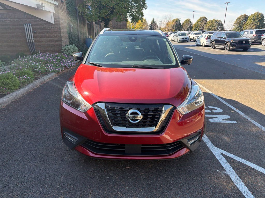 Used 2020 Nissan Kicks SR FWD image 3