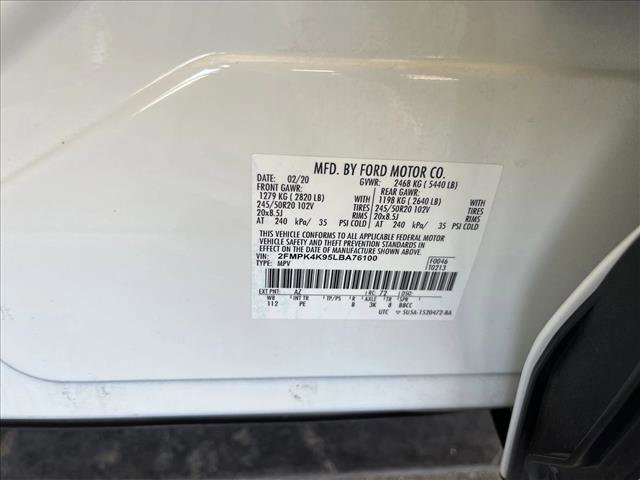 Used 2020 Ford Edge Titanium w/ Equipment Group 301A AWD/4WD image 22