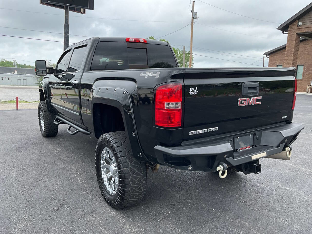 Used 2015 GMC Sierra 2500 SLT w/ Duramax Plus Package image 4