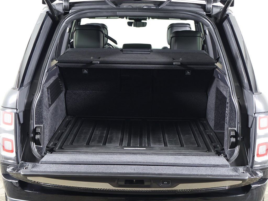 Used 2021 Land Rover Range Rover SV Autobiography Dynamic image 22