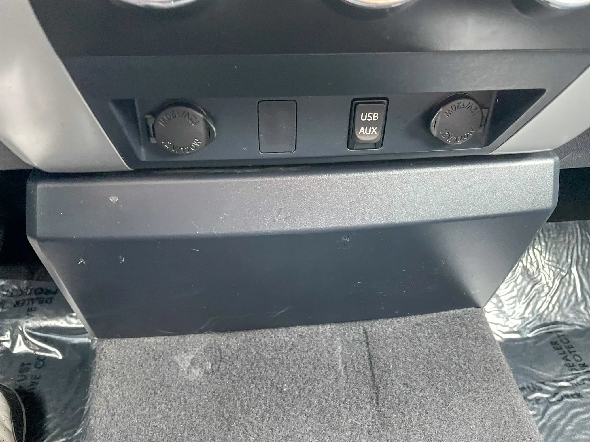 Used 2019 Toyota Tundra SR5 AWD/4WD image 22