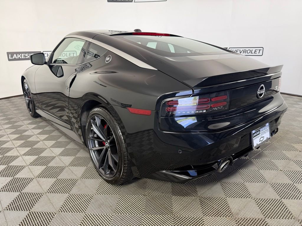 Used 2024 Nissan Z Performance w/ Floor Mat Package RWD image 4