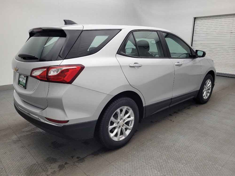 Used 2018 Chevrolet Equinox LS image 10