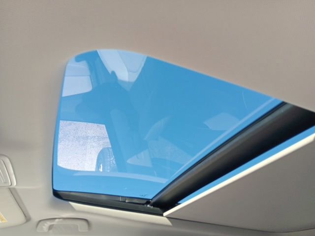 New 2025 Honda Pilot Touring image 19