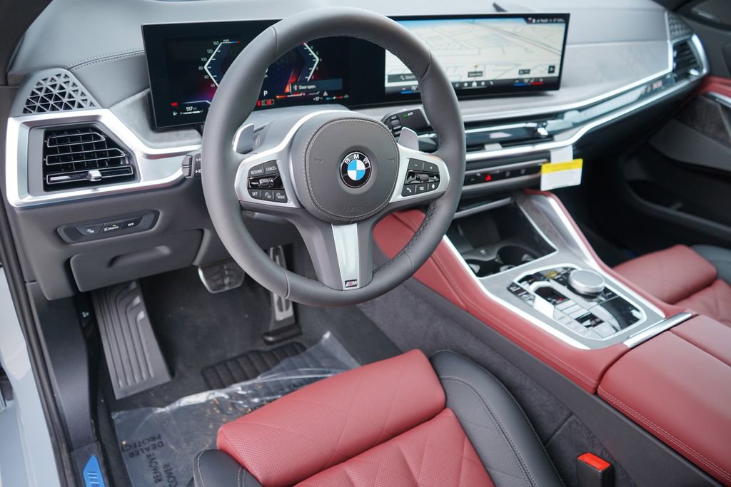 New 2026 BMW X6 xDrive40i w/ Climate Comfort Package image 11
