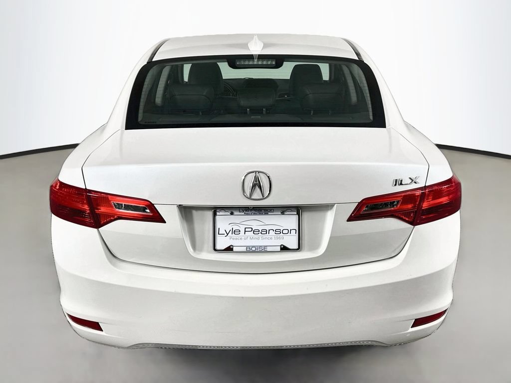 Used 2014 Acura ILX w/ Technology Package FWD image 10