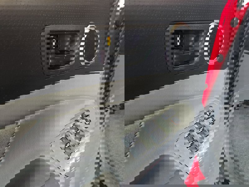 Used 2007 Toyota Tacoma PreRunner w/ SR5 Pkg #2 image 17