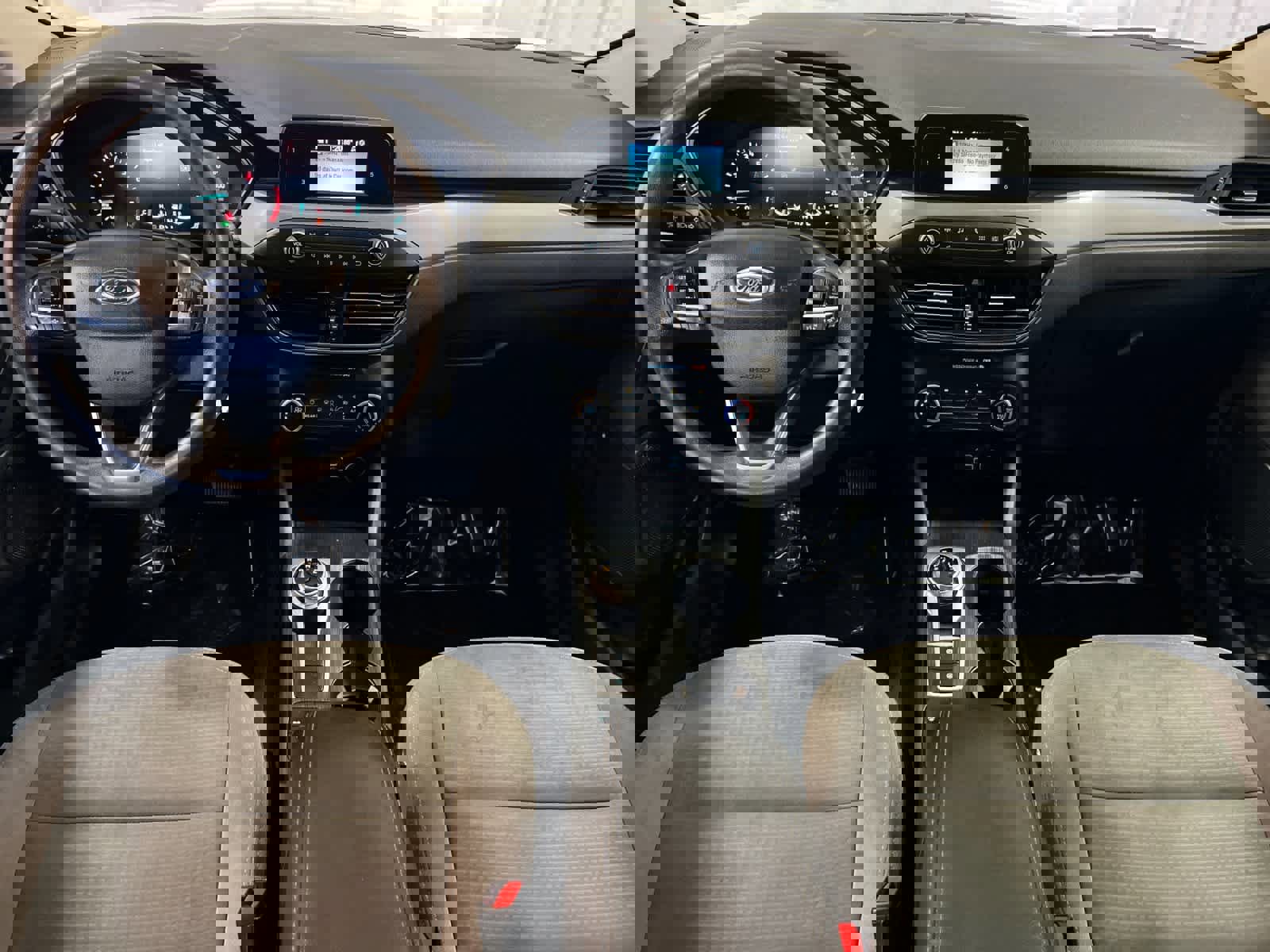 Used 2020 Ford Escape S image 4