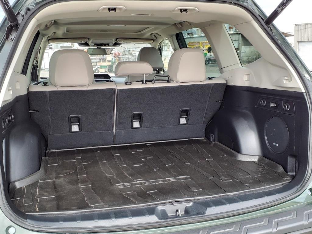 Used 2022 Subaru Forester Limited w/ Popular Package #2 image 18