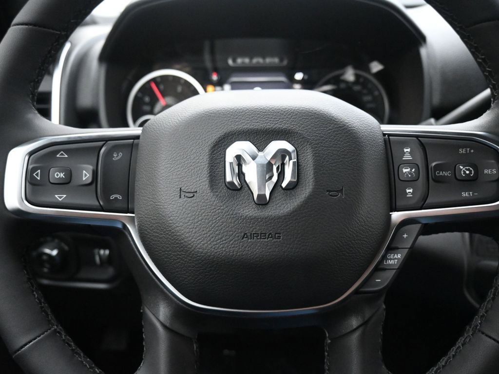 New 2026 RAM 2500 Big Horn AWD/4WD image 29