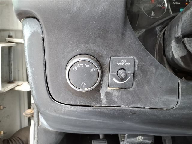 Used 2016 Chevrolet Express 3500 RWD image 15
