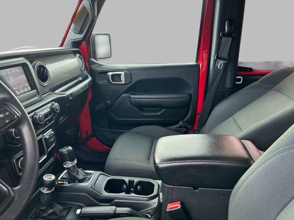 Used 2023 Jeep Wrangler Willys image 19