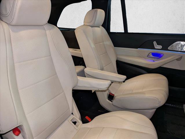 Used 2024 Mercedes-Benz GLS 450 4MATIC image 24