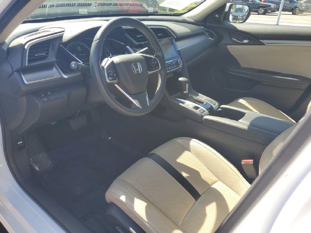 Used 2016 Honda Civic Touring image 18