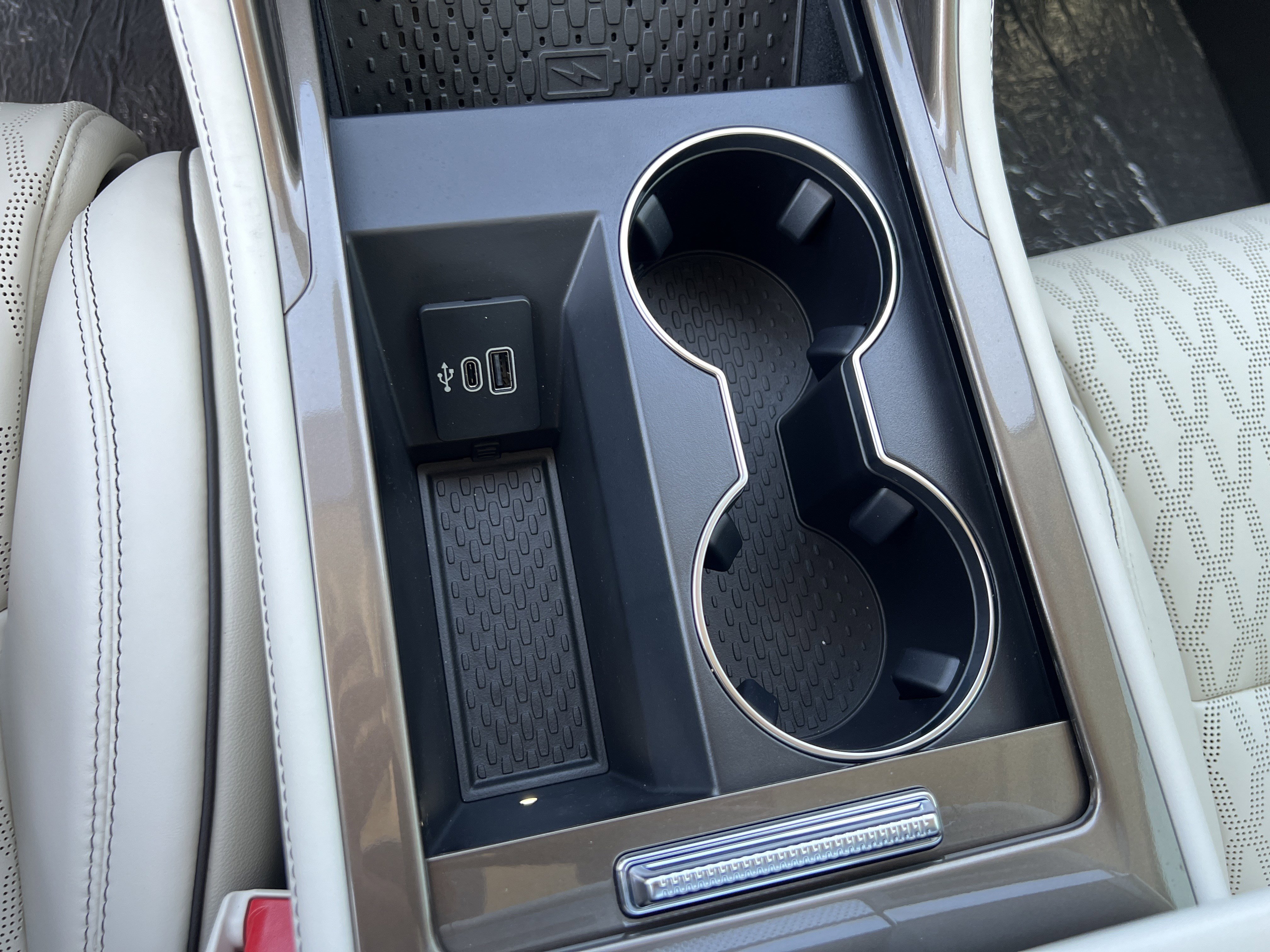 New 2025 Lincoln Nautilus Black Label image 23